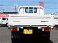 2015 Isuzu Elf Truck