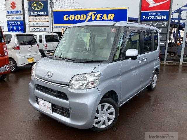 2014 Daihatsu Tanto