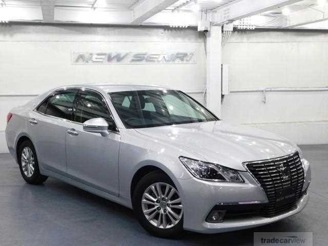 2013 Toyota Crown