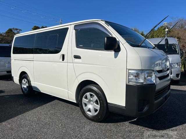 2015 Toyota Hiace Van