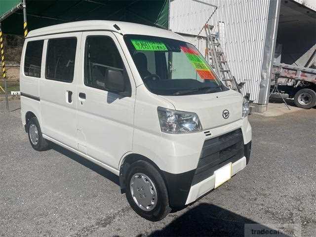 2018 Daihatsu Hijet Cargo