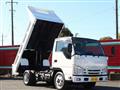 2021 Isuzu Elf Truck