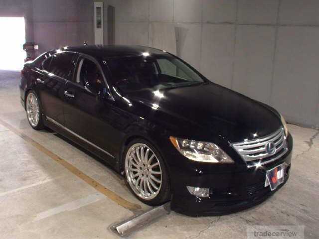 2010 Lexus LS