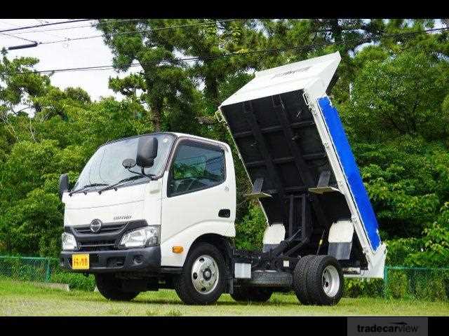 2017 Hino Dutro