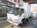 2016 Isuzu Elf Truck