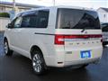 2007 Mitsubishi Delica D5