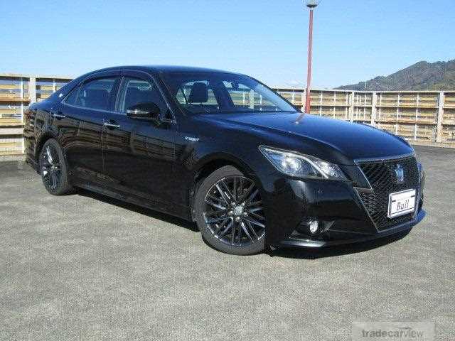 2015 Toyota Crown