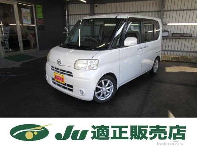 2011 Daihatsu Tanto