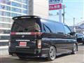 2005 Nissan Elgrand