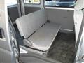 2007 Mitsubishi Minicab Van