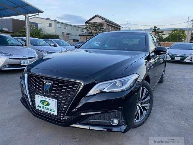 2019 Toyota Crown