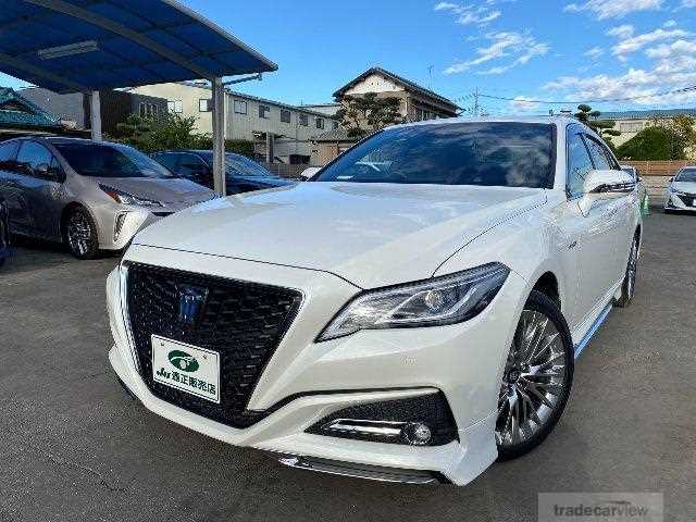 2019 Toyota Crown