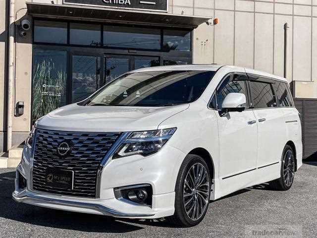 2023 Nissan Elgrand