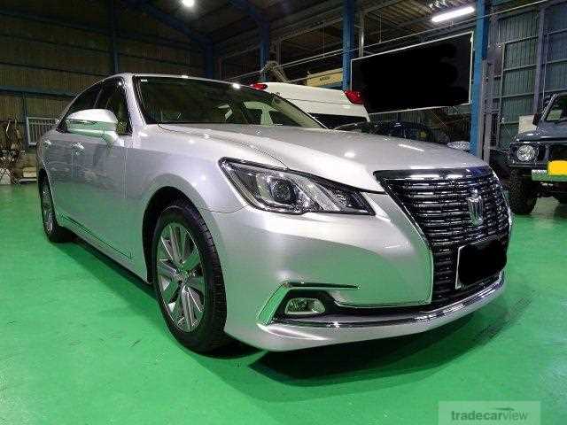 2016 Toyota Crown