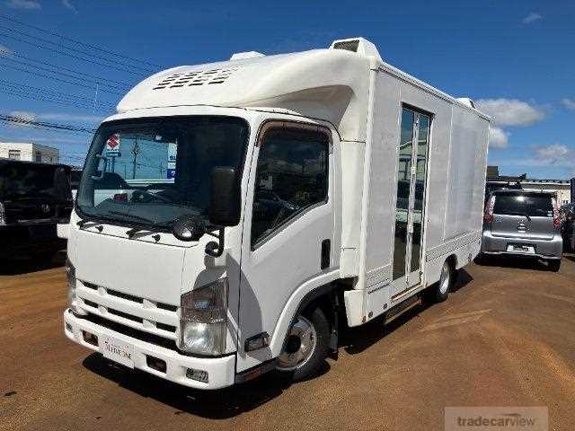 2014 Isuzu Elf Truck