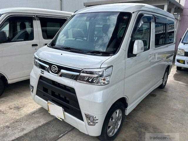 2018 Daihatsu Atrai Wagon