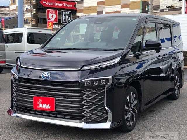 2022 Toyota Voxy