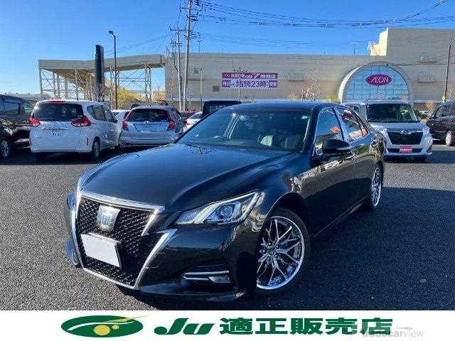 2016 Toyota Crown