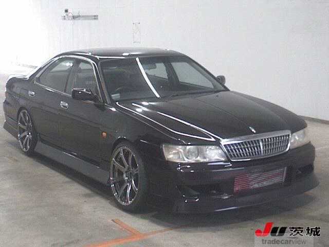 2000 Nissan Laurel