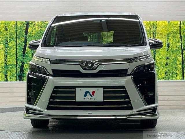 2018 Toyota Voxy