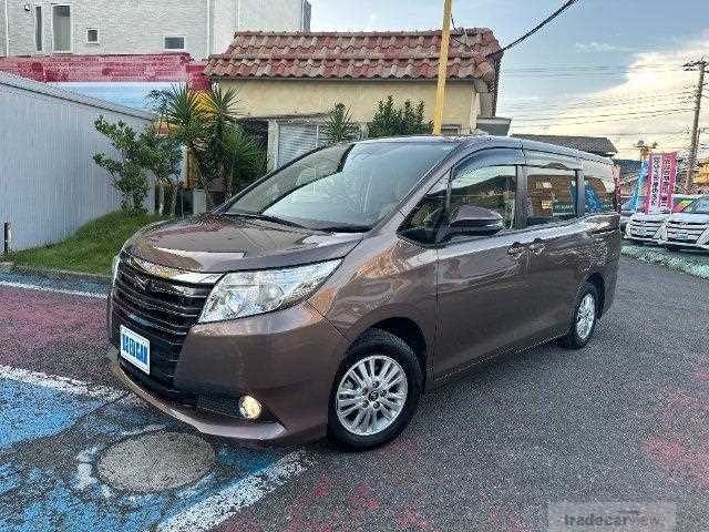 2016 Toyota Noah