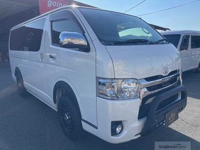 2018 Toyota Regius Van