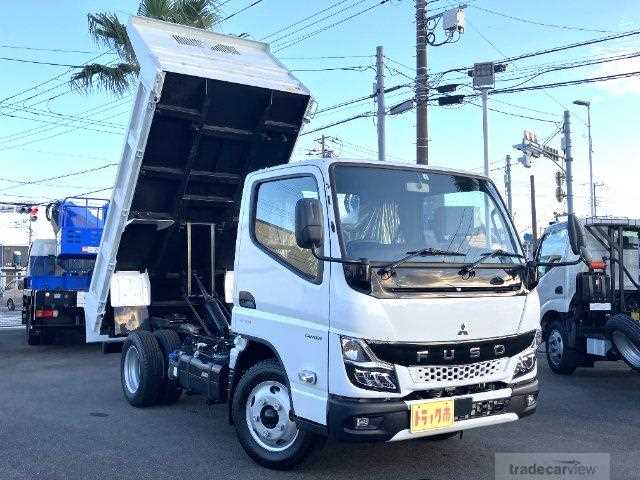 2023 Mitsubishi Fuso Canter