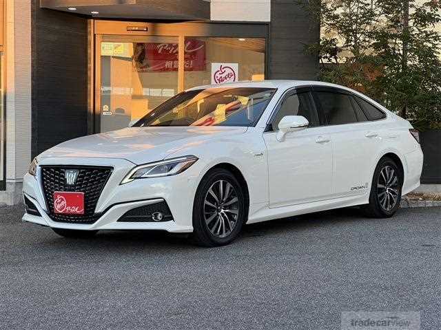 2019 Toyota Crown