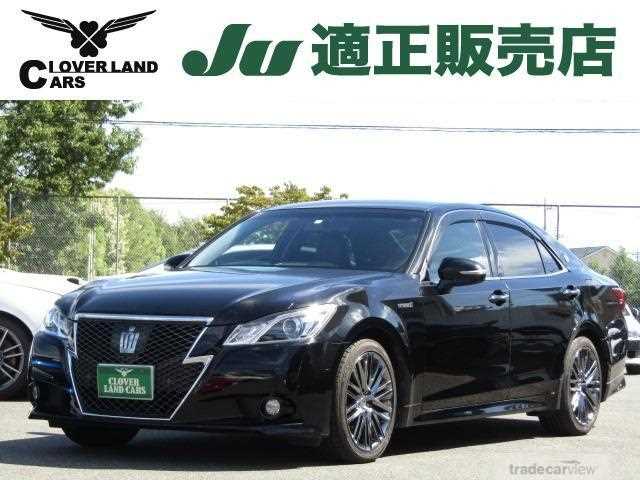 2014 Toyota Crown