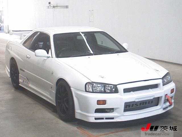 1999 Nissan Skyline