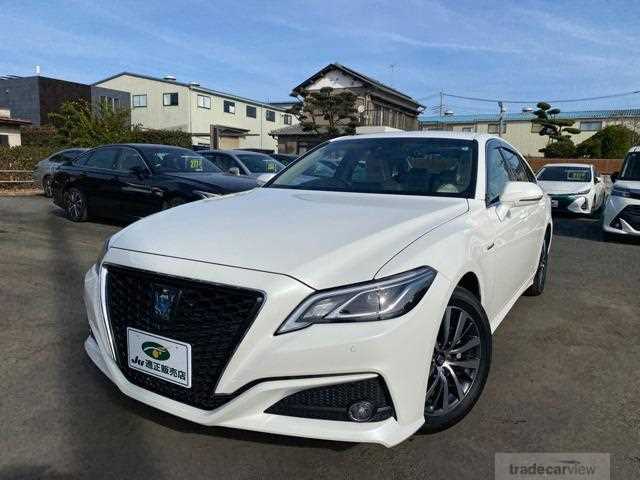 2019 Toyota Crown