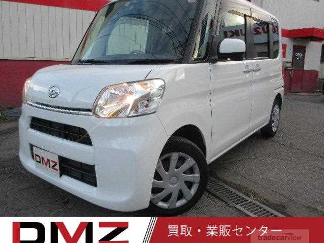 2017 Daihatsu Tanto