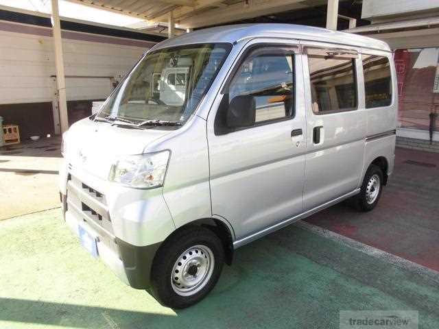 2018 Daihatsu Hijet Cargo