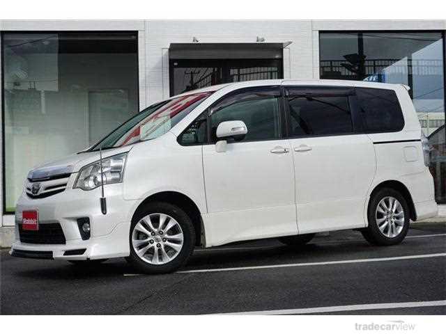 2012 Toyota Noah