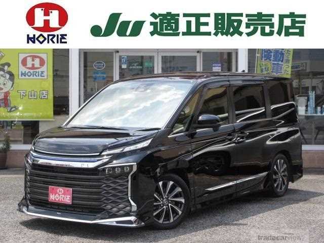 2022 Toyota Voxy