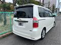 2007 Toyota Noah