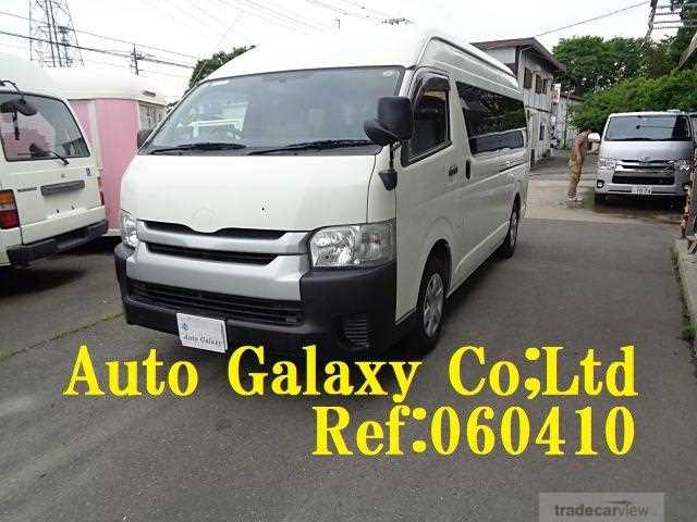 2015 Toyota Hiace Commuter