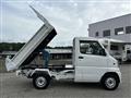 2000 Mitsubishi Minicab Truck