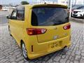 2003 Daihatsu MAX