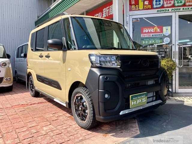 2022 Daihatsu Tanto