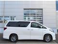 2013 Toyota Alphard Hybrid