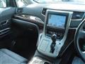 2013 Toyota Alphard Hybrid