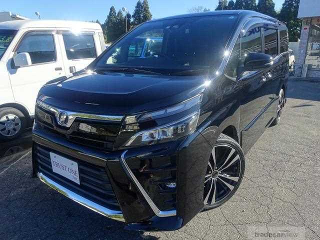 2017 Toyota Voxy