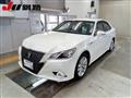 2014 Toyota Crown