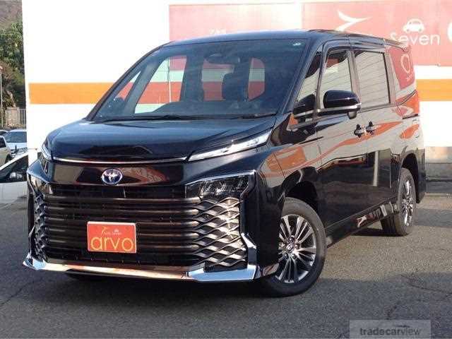 2024 Toyota Voxy