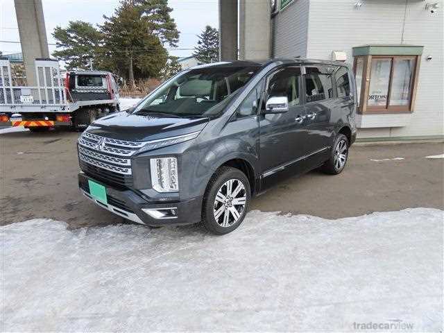 2022 Mitsubishi Delica D5