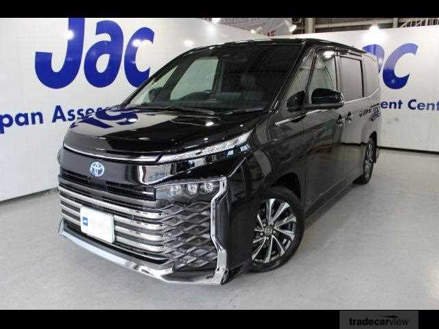 2023 Toyota Voxy