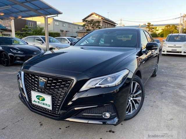 2019 Toyota Crown