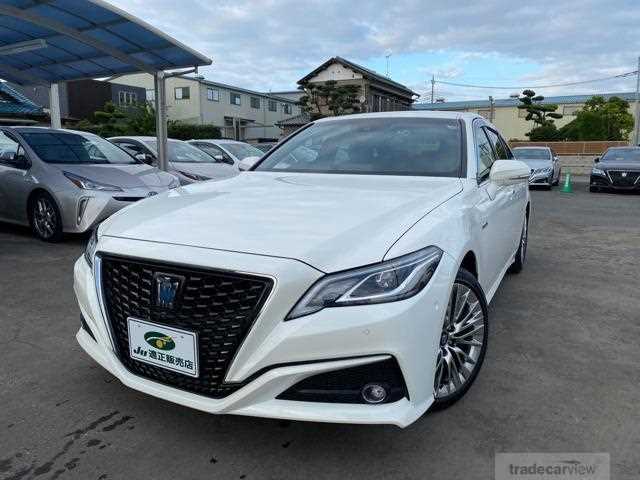 2019 Toyota Crown