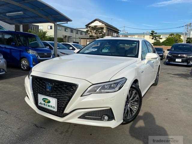 2019 Toyota Crown